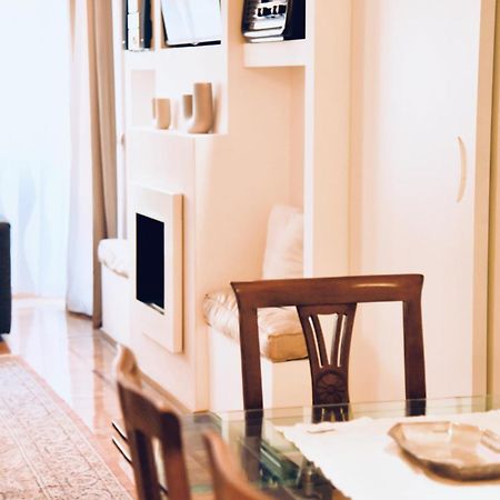 Chic And Elegant Apartment In The Heart Of ローマ エクステリア 写真