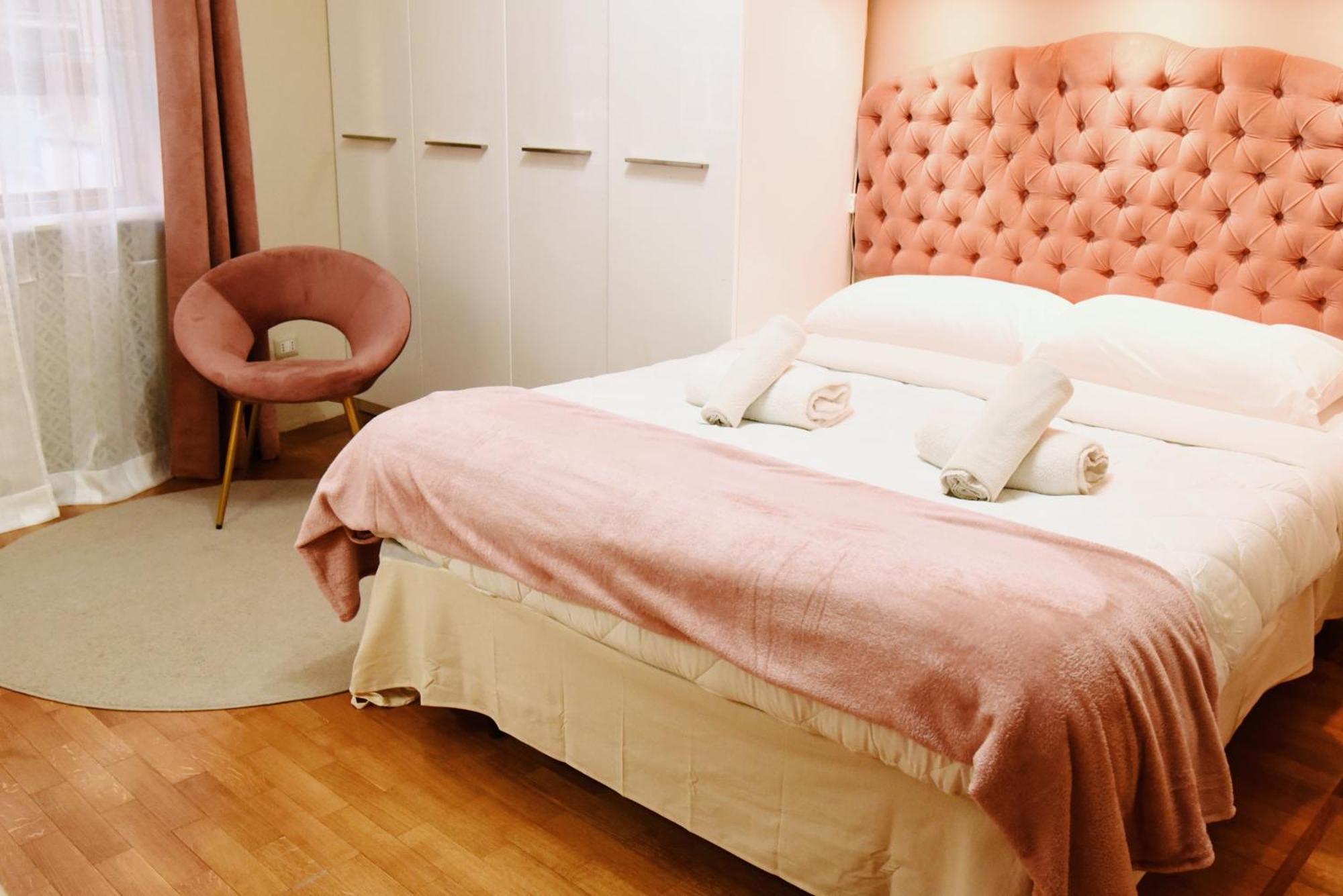 Chic And Elegant Apartment In The Heart Of ローマ エクステリア 写真