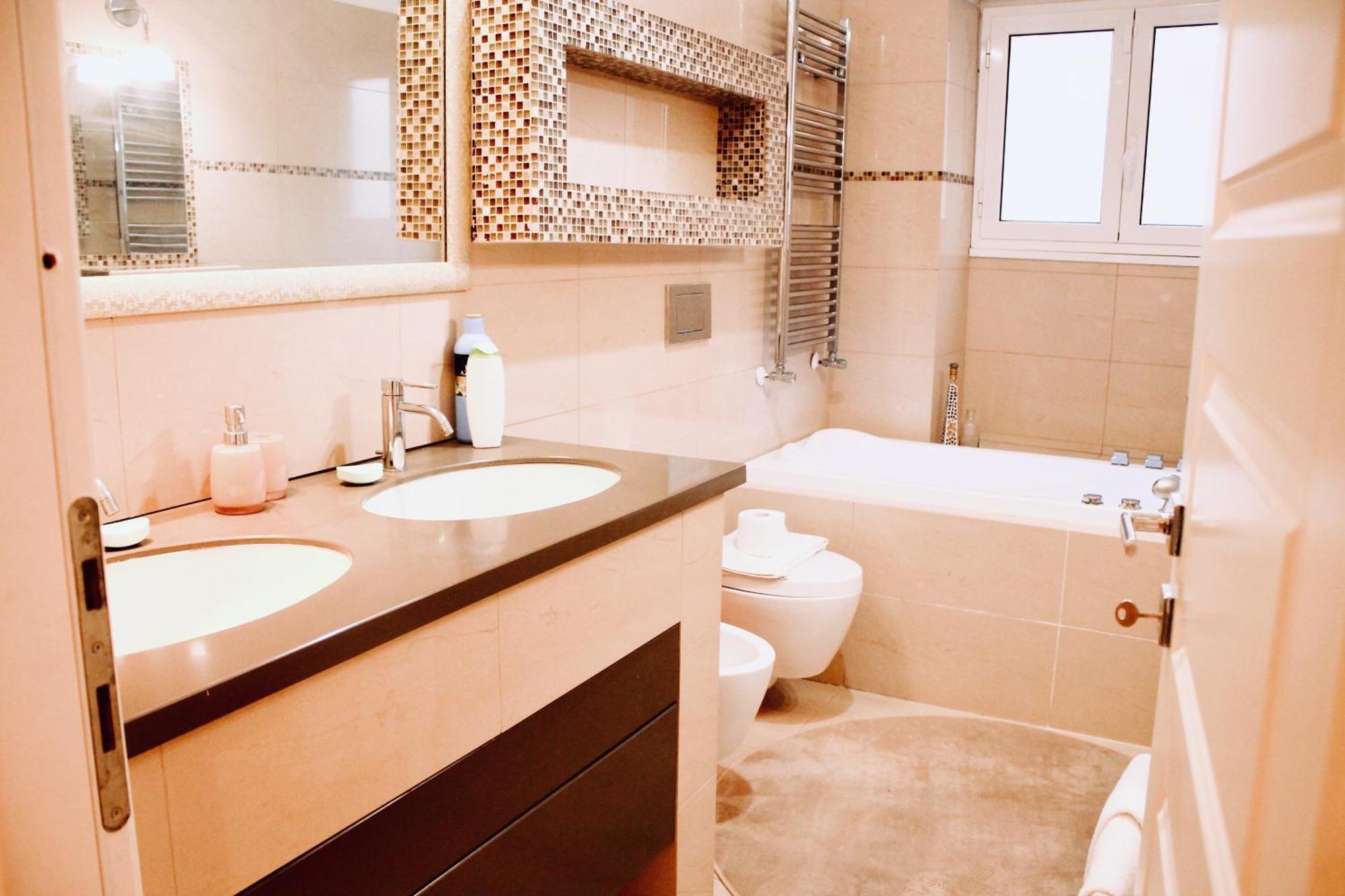 Chic And Elegant Apartment In The Heart Of ローマ エクステリア 写真