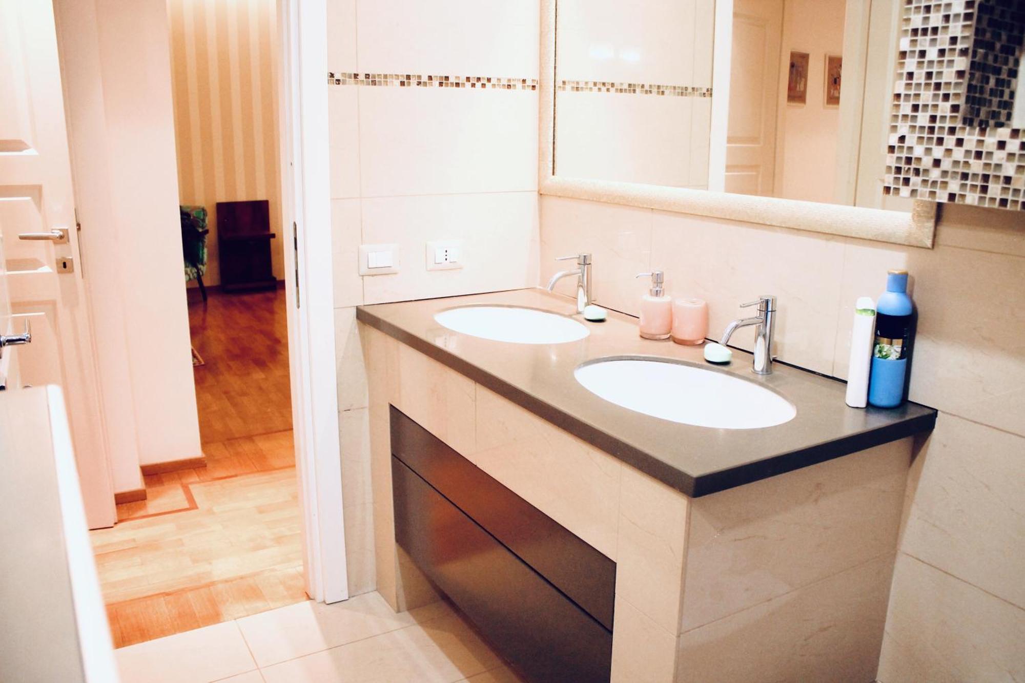 Chic And Elegant Apartment In The Heart Of ローマ エクステリア 写真